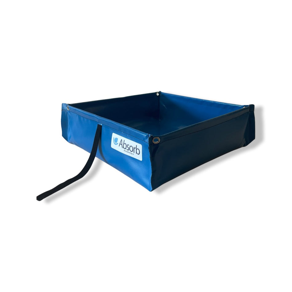 Klein opvouwbaar lekbakje voor onderweg in de vrachtwagen, werkbus, te koop bij absorptieshop.nl