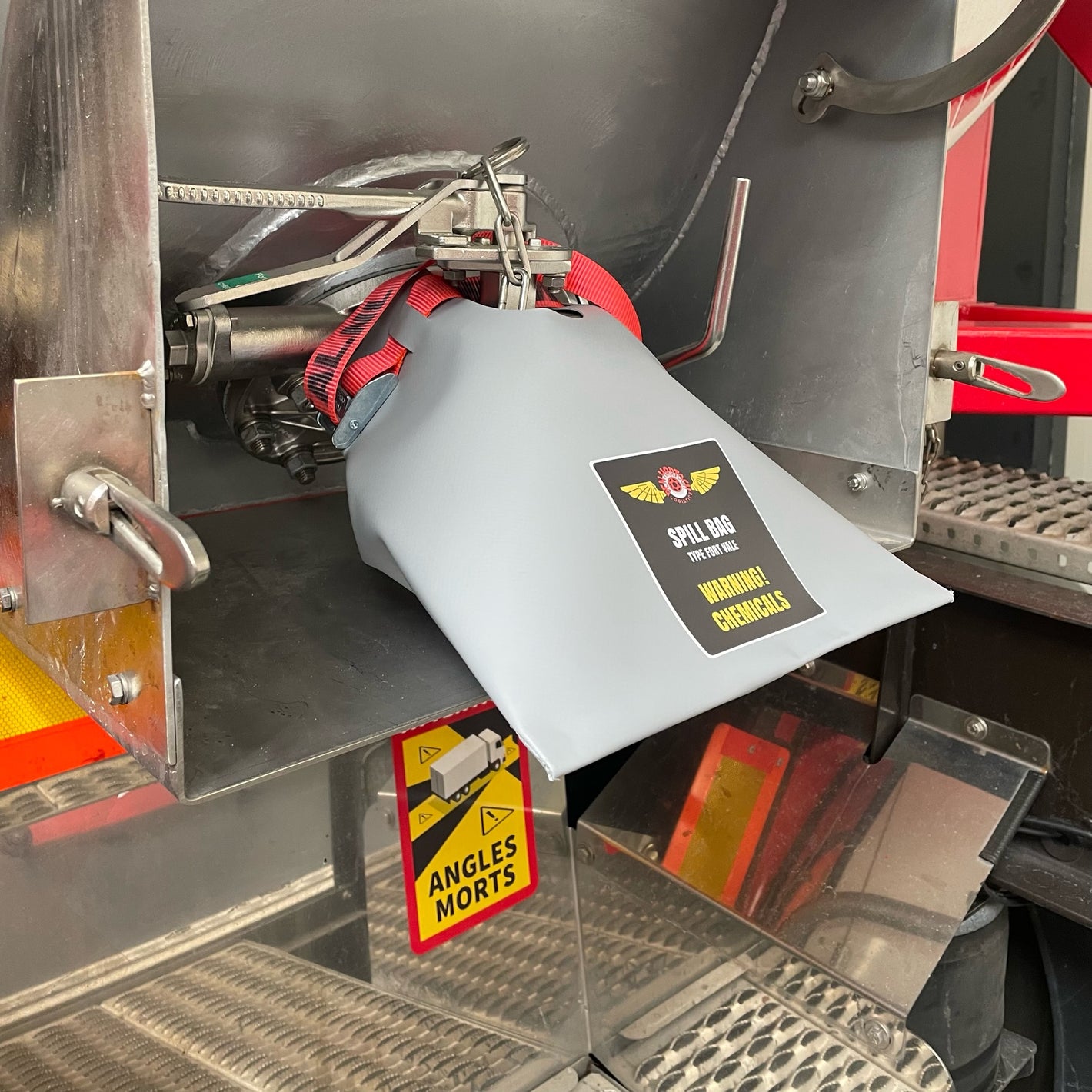 lekzak om afsluiter van tankwagen