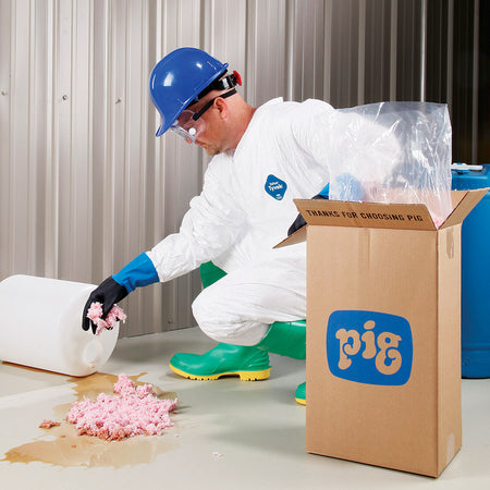 Chemische lekkage? Absorptiekorrels PIG® HazMat chemisch, te koop bij Absorptieshop.nl