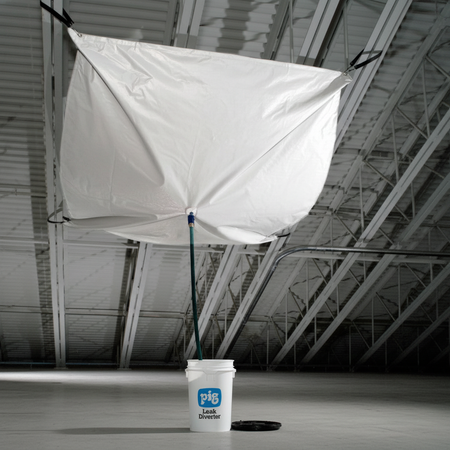 PIG Leak Diverter zeildoek met emmer